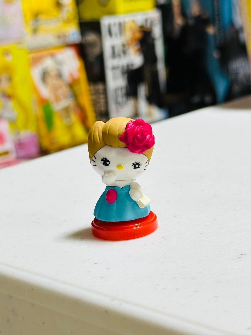 Hello Kitty Chocoegg Mini figura